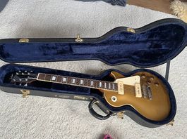 Tokai Les Paul Goldtop P90 und Marshall JCM2000