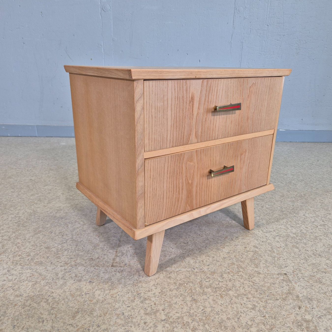 Kommoden: 1970 Nachttisch Bedside Table Kommode Schubladenkommode – Gebraucht aus Nottwil von Wondewa-Shop