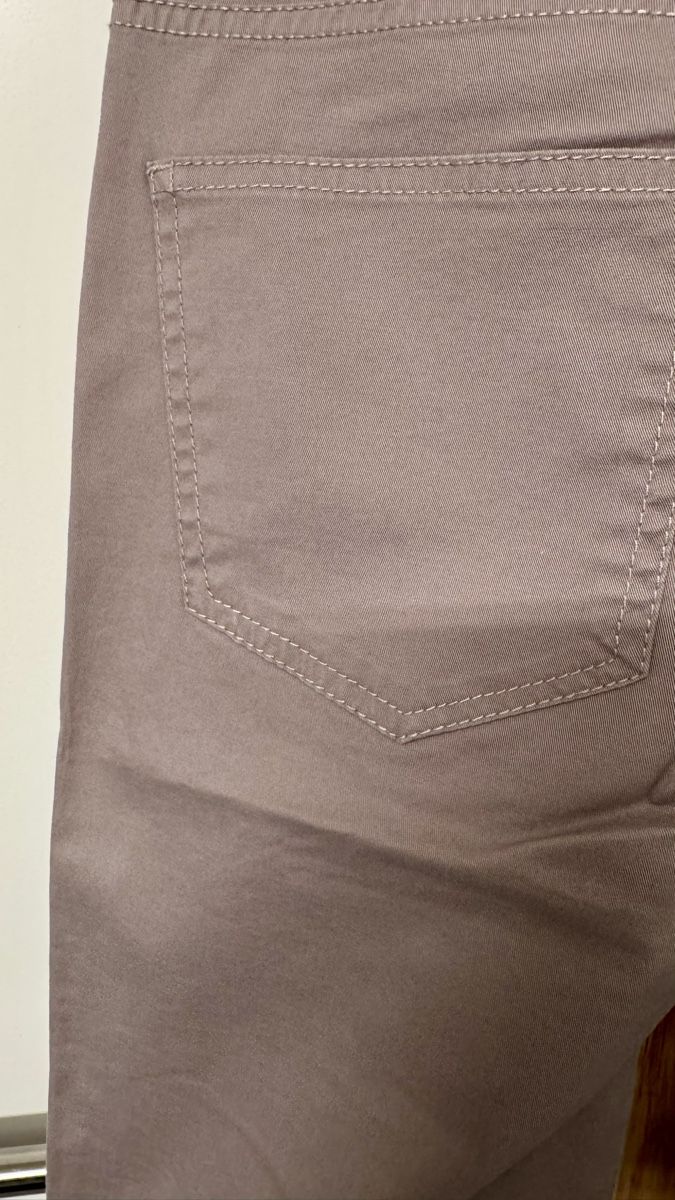 Pantaloni: Stefanel Chinos, Hose IT 40 / CH 36 – Nuovo (secondo la descrizione) da Zürich venduto da _luise_ 3