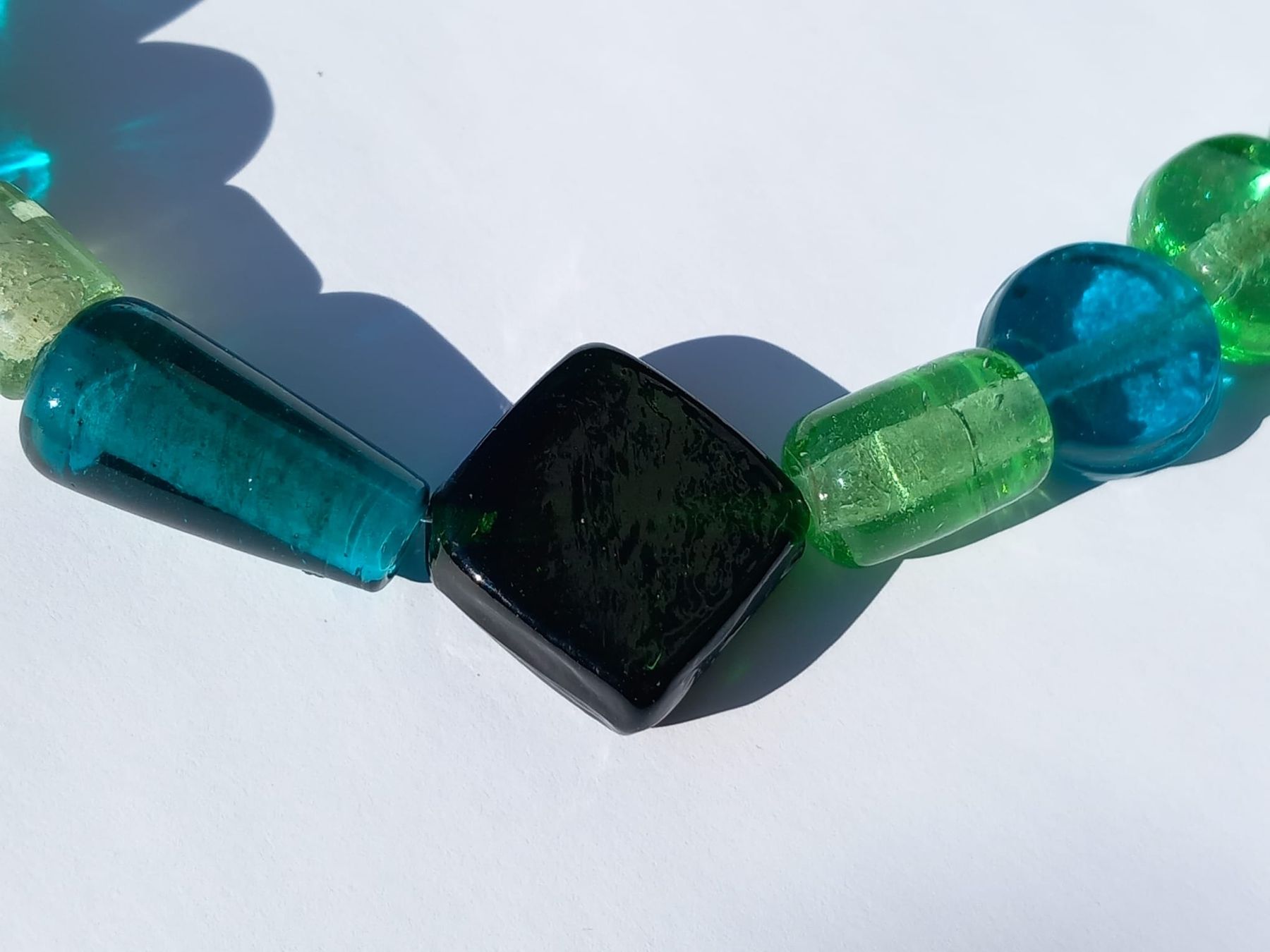 Catenine: Handgemachte  Grüne Glas Kette – Usato da Winterthur venduto da Jopf1 9
