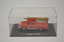 Dodge D-500 , Feuerwehr , 1:76