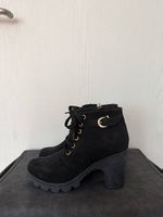Schwarze Damen Schnürstiefeletten mit Blockabsatz Gr. 38