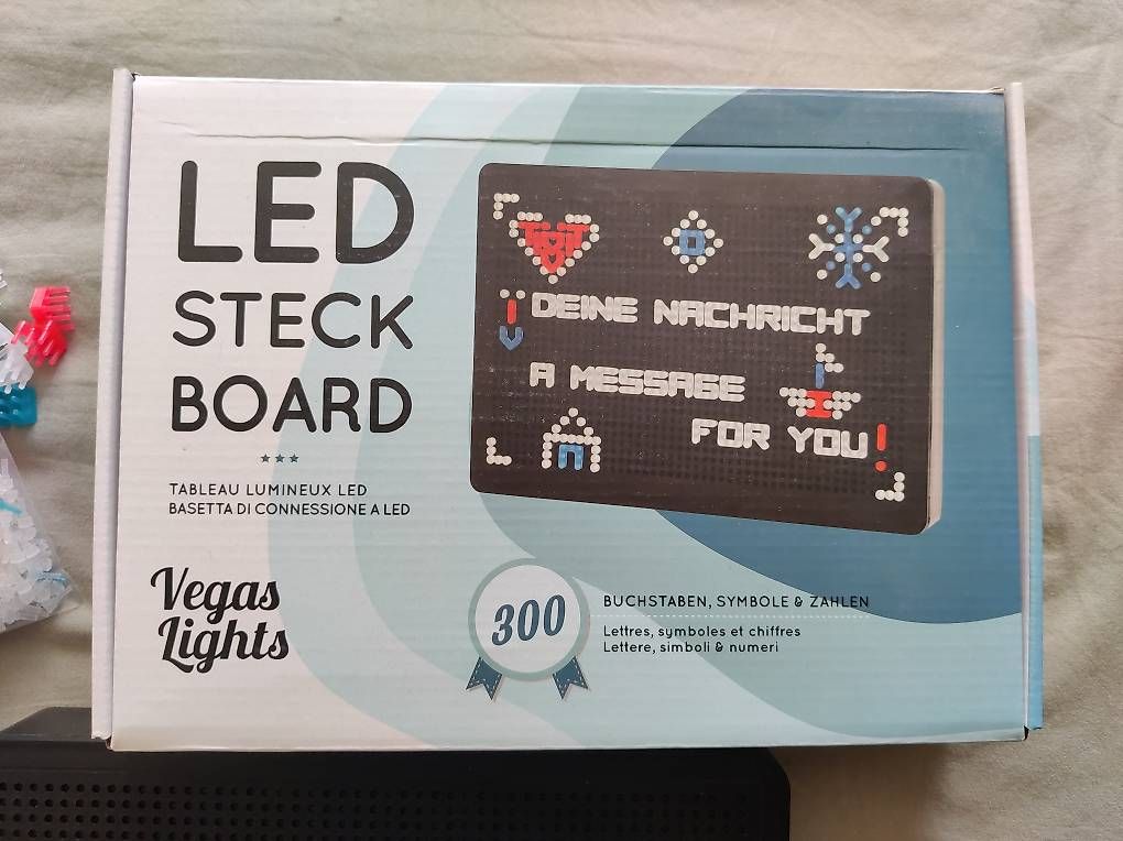 Toutes les décorations: LED-Steck-Board Vegas Lights Message Box – D'occasion à Wettingen par patr_