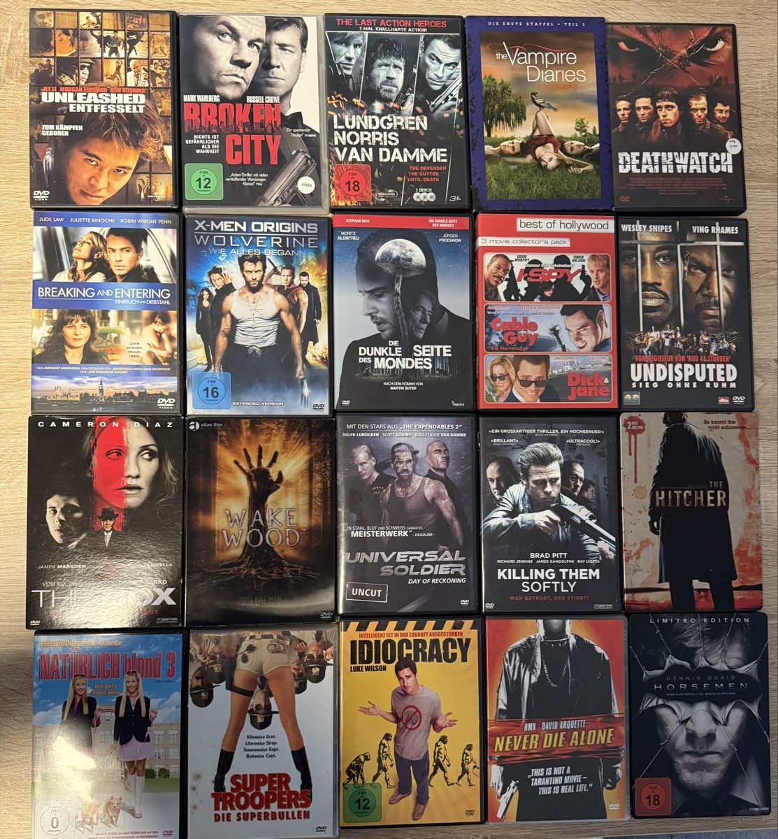 Tutti i DVDs: Grosse DVD Sammlung – Usato da Egerkingen venduto da LO_RE