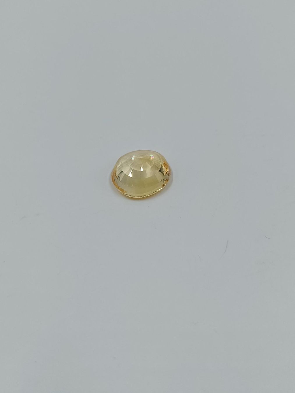 Pietre preziose: 1 GELBER  SAPHIR, 17.93 CT. – Usato da Luzern venduto da EdiGem 5