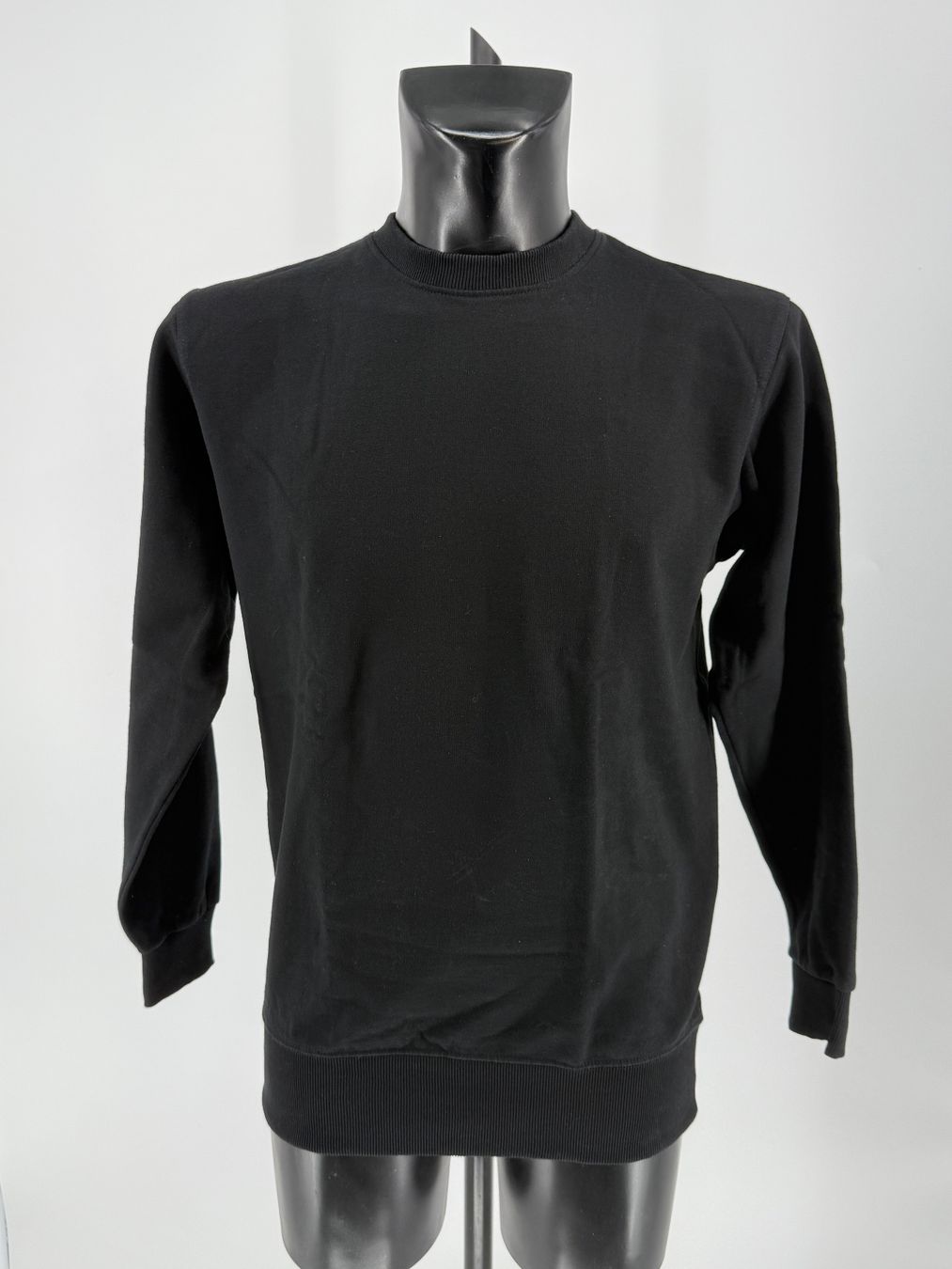 Pulls & Sweat-shirts: Arbeits Pullover Gr. M – D'occasion à Auenstein par moin.