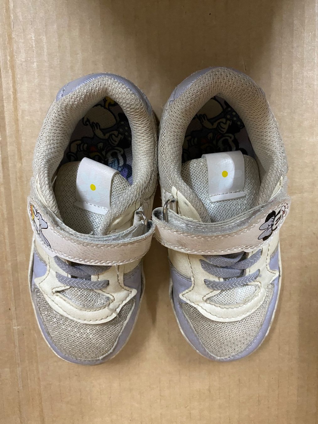 Scarpe per ragazze: Turnschuhe  Grösse 27 – Usato da Eschlikon TG venduto da RamonaSt 4