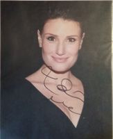 Idina Menzel 1971- Autogramm signiert Foto 20x30cm
