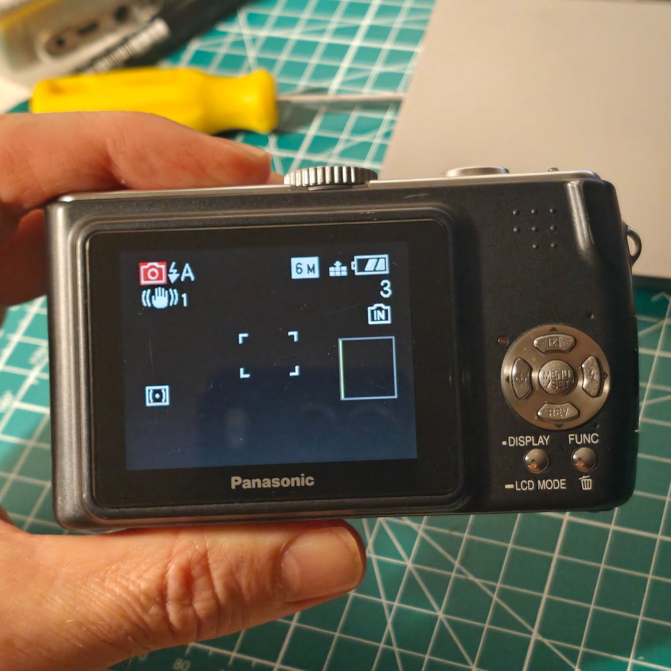 Panasonic Fotocamera: Defekt: Panasonic DMC-TZ2 Digitalkamera – Difettoso da Thörishaus venduto da vintagger 1