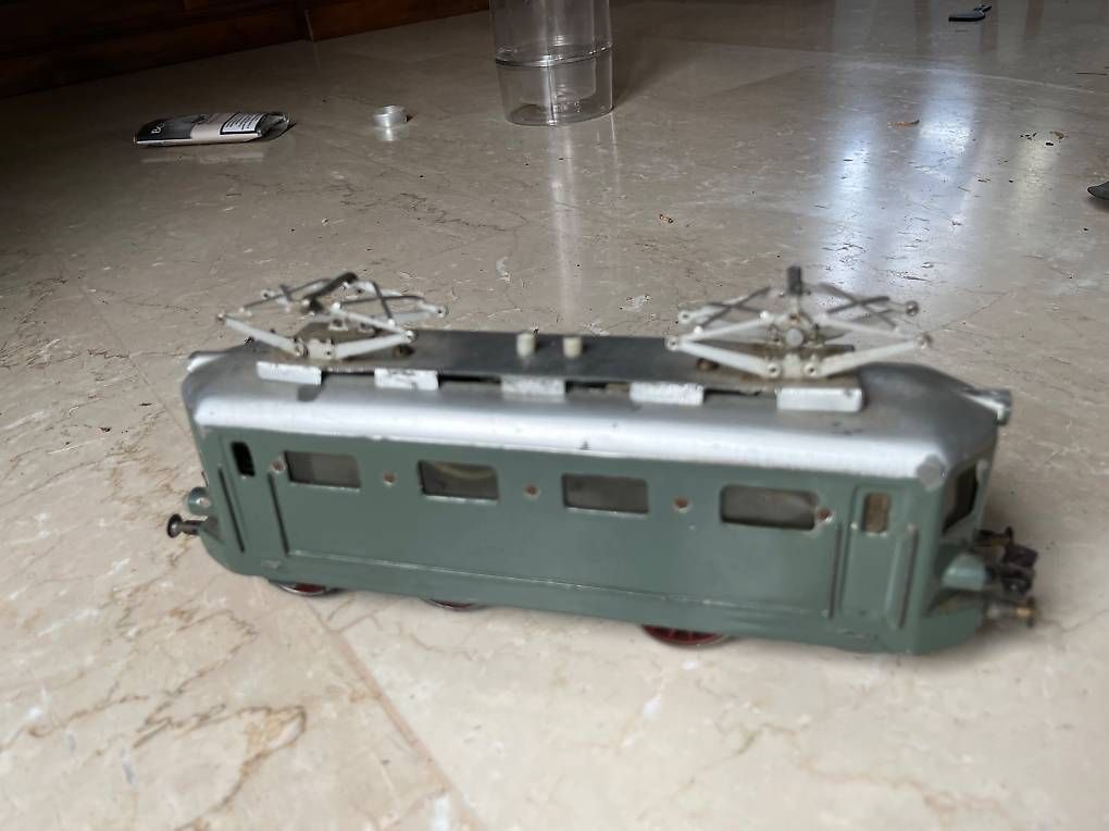 Modellini di ferrovie: Alte Lokomotive – Usato da Buchrain venduto da Forri75