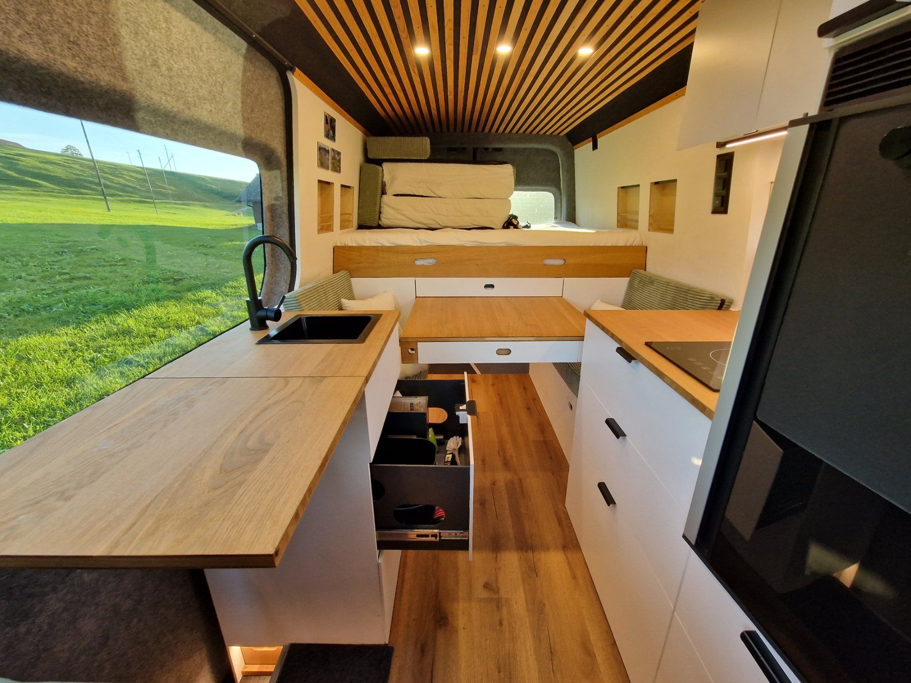 VW Veicoli da campeggio: VW Crafter Allrad Camper – Usato da Appenzell Meistersrüte venduto da LuPe96 4