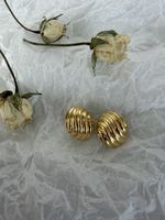 Élégantes boucles clips vintage en or 750/18K, style luxueux