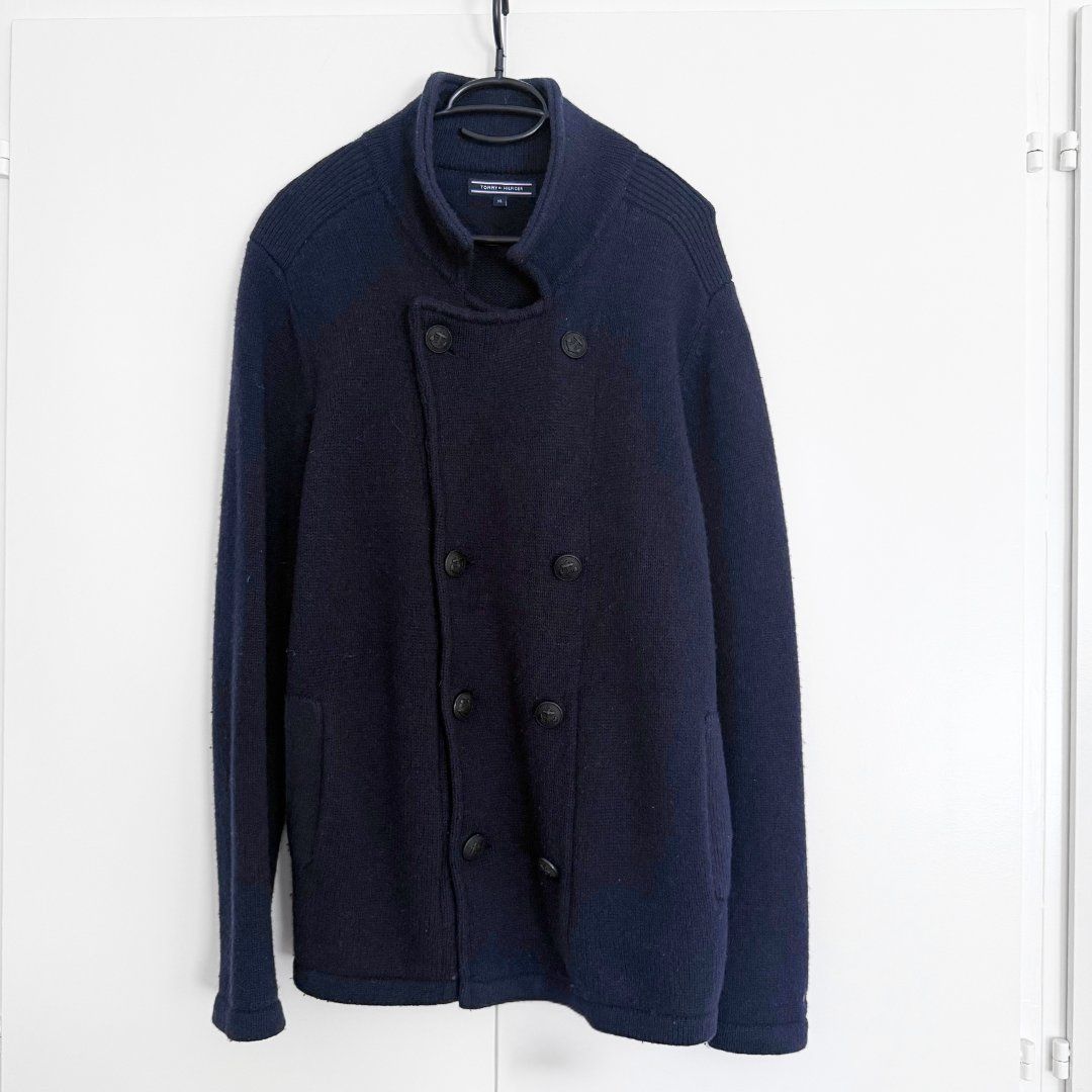 Tommy Hilfiger Jacken: TOMMY HILFIGER Pull / Veste Bleu Marine - Taille XL – Gebraucht aus Vevey von secondlifevevey