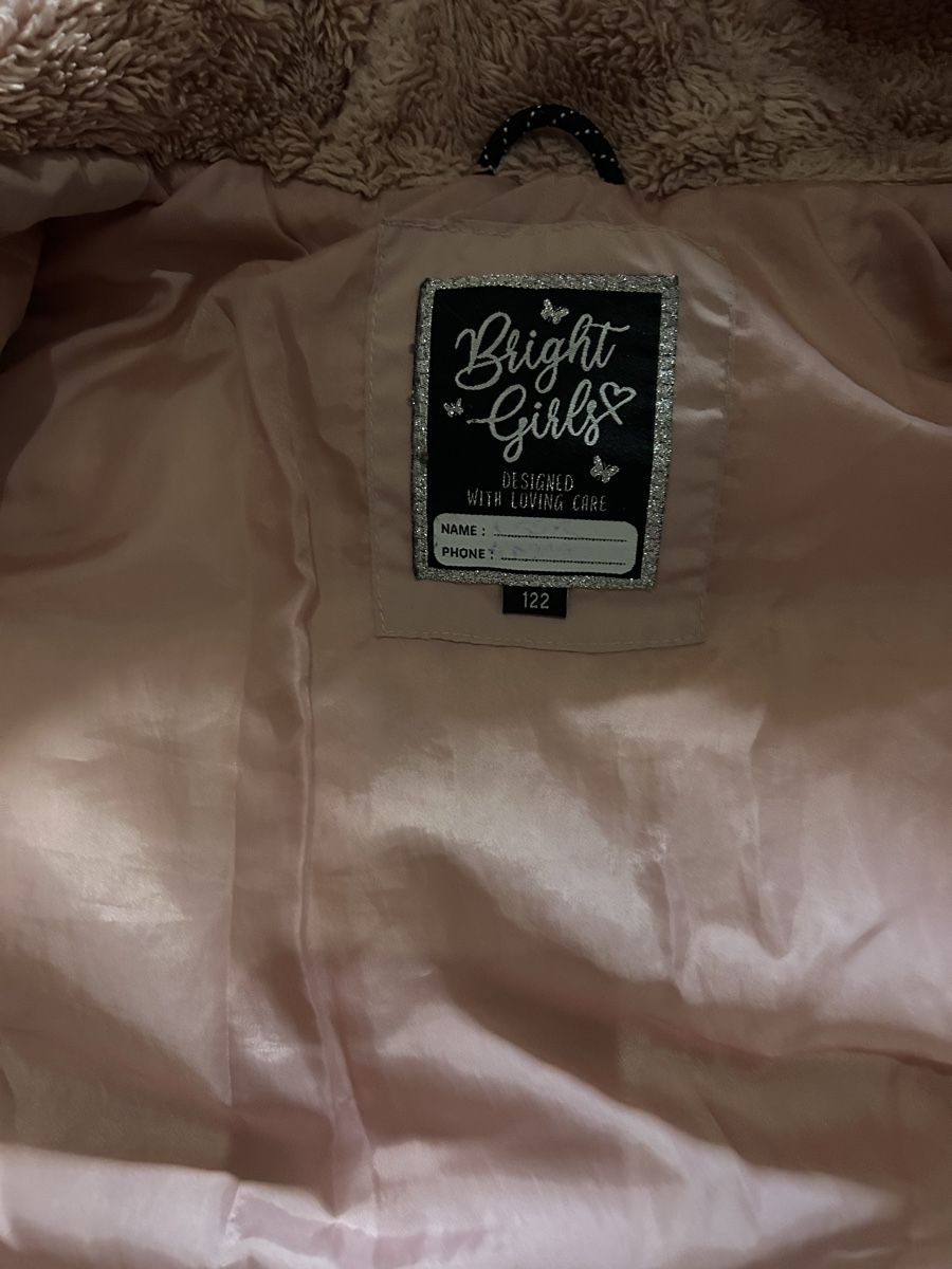 C&A Jacken & Mäntel: Doudoune rose pâle – Gebraucht aus Couvet von ori_8sbk 1