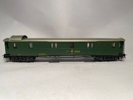 Märklin nostalgischer Gepäckwagen SBB grün 18810, AC Achsen