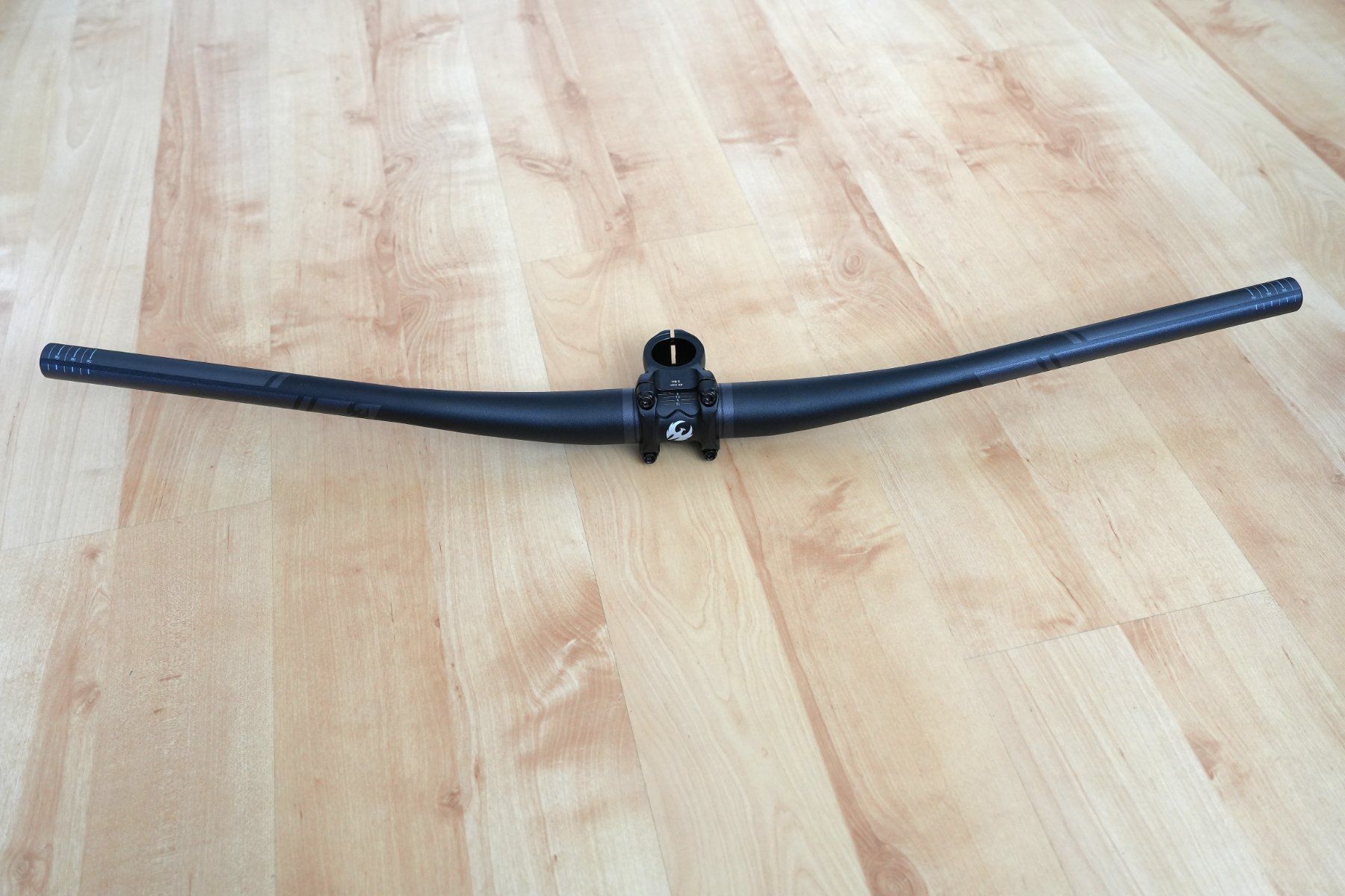 Pièces détachées: Pivot MTB Vorbau und Lenker – Neuf (Voir description) à Laupen ZH par Foto77 1