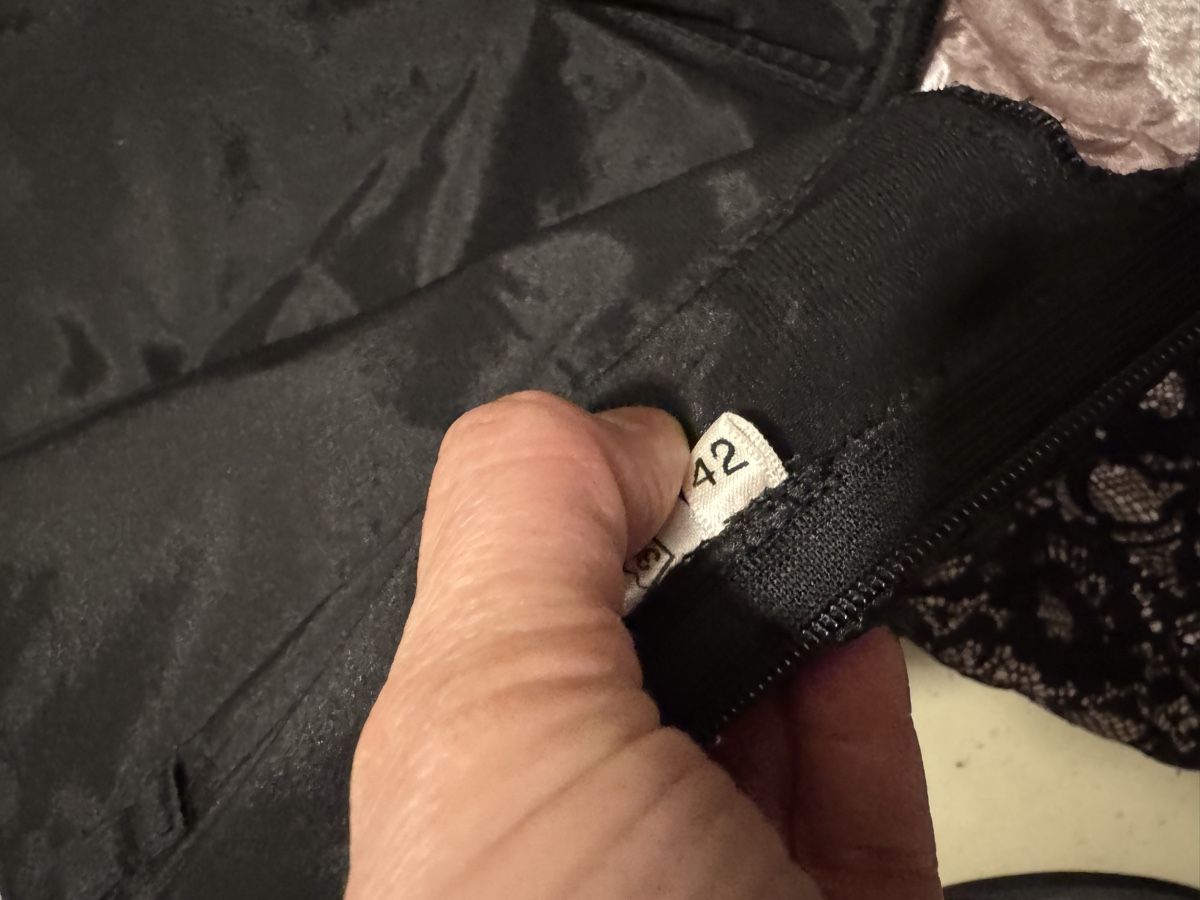 Vestiti: Elegantes Spitzenkleid, Grösse 42 – Nuovo (secondo la descrizione) da Zürich venduto da pamleano 4