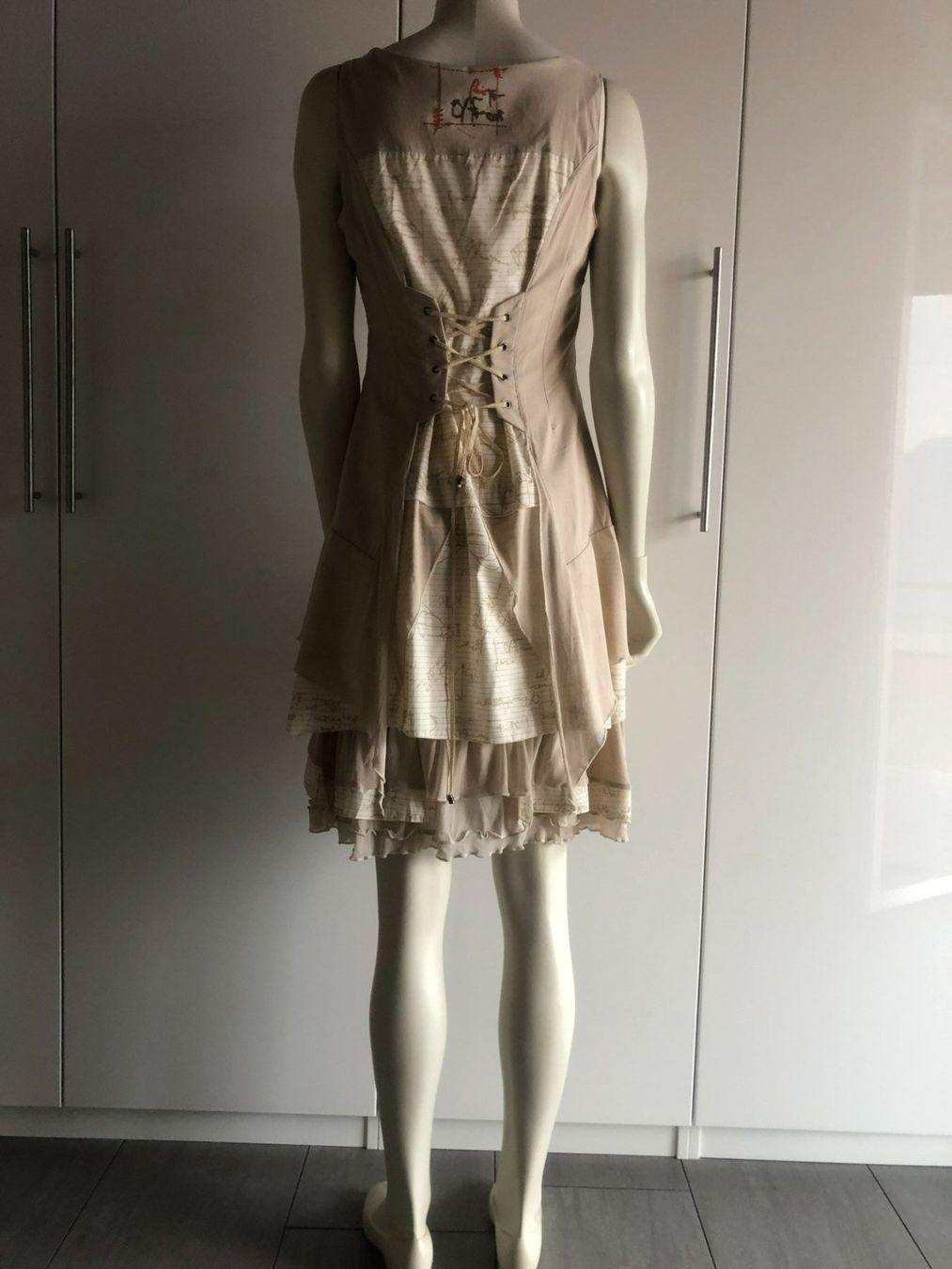 Vestiti: Kleid von Fait pour vous, Paris – Nuovo e nell'imballaggio originale da Contra venduto da Oly_93 4