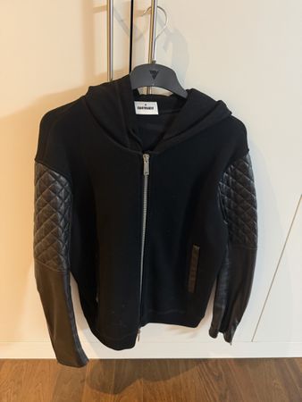 Dsquared2 Kapuzenjacke schwarz mit Lederärmeln Grösse M