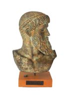 Handgearbeitete Figur des « Poseidon vom Kap Artemision ».