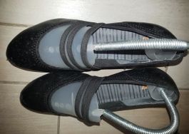 Schuhe/ chaussures/ shoes