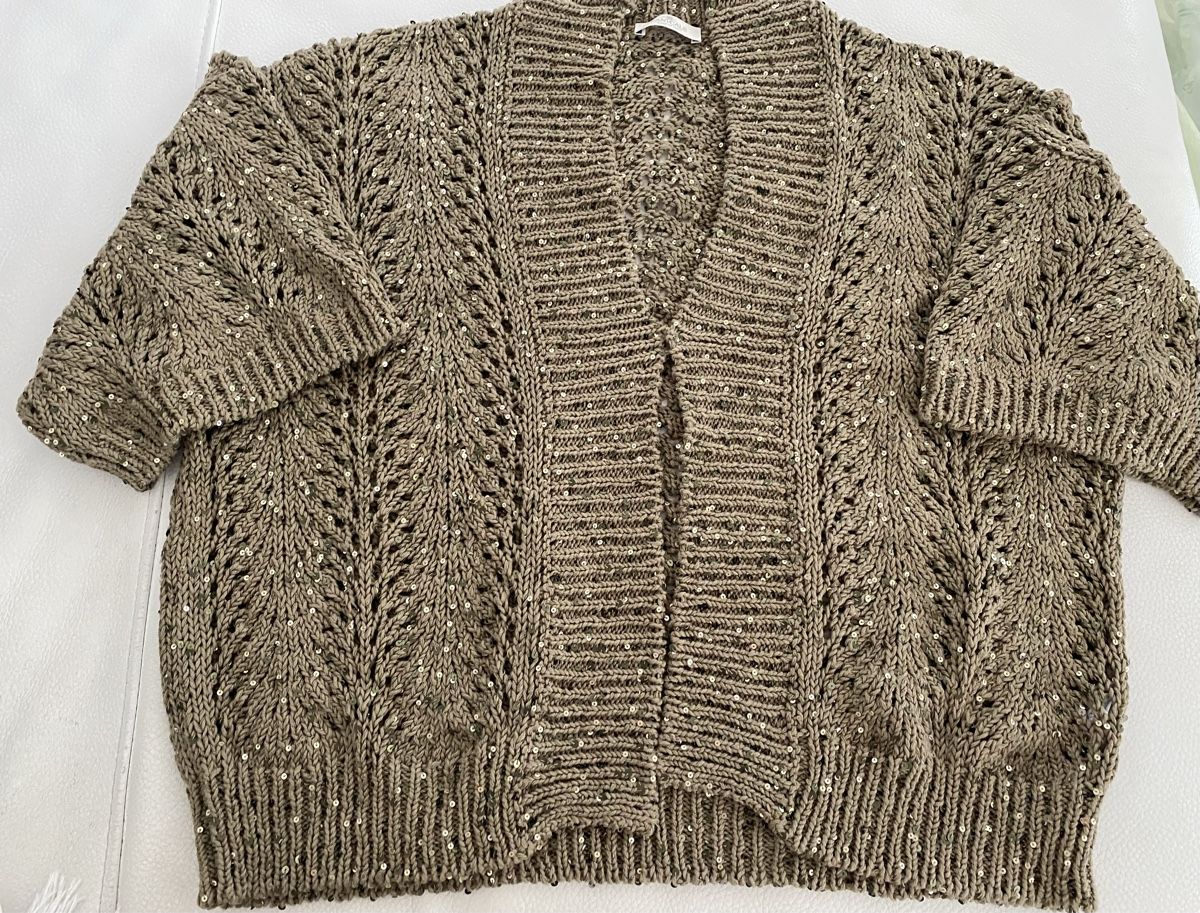 Jacken: Panicale Strickjacke 🌸 – Gebraucht aus Opfikon von Luis144