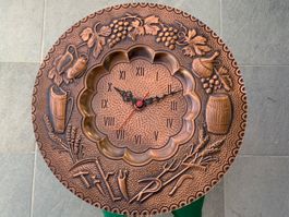 Belle horloge murale en cuivre vintage Italie