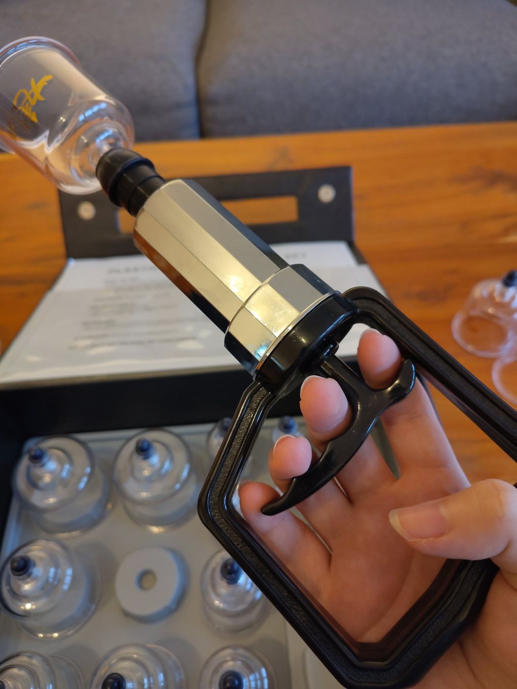 Dispositivi per massaggi: Schröpfset Koffer / Cupping Set + Akupunkturstift Hijama Pen – Usato da Winterthur venduto da kellerland 3