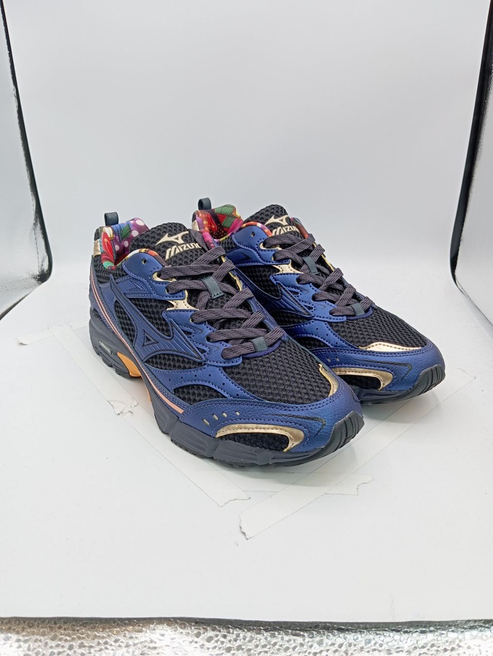 Mizuno Scarpe da uomo: Mizuno Osaka Pack - Night (EU46) – Nuovo e nell'imballaggio originale da Schaffhausen venduto da outlez 1
