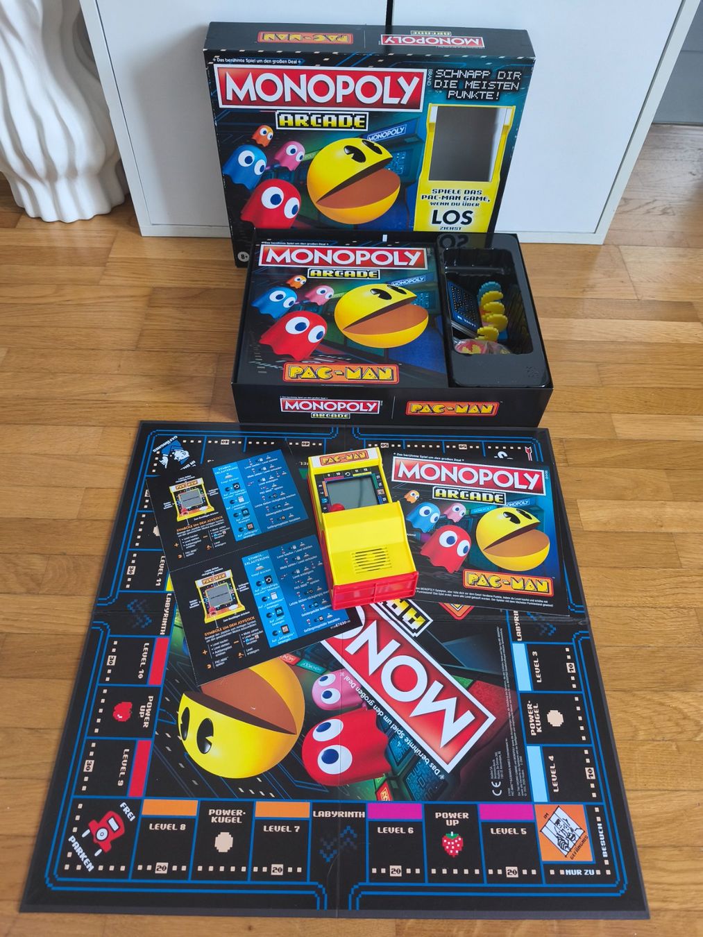 Hasbro Spiele: Monopoly PAC-MAN Arcade Spiel Hasbro ab 8+ – Neu (gemäss Beschreibung) aus Uster von zebralino