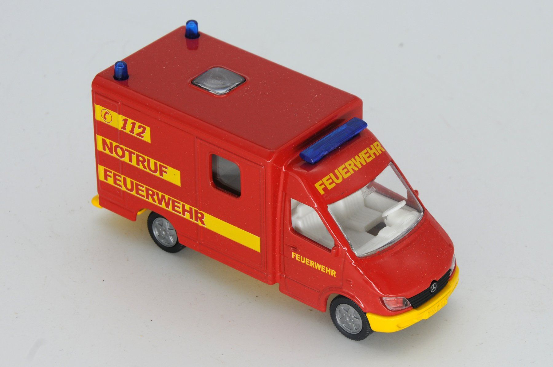Siku Modellautos: Siku 2020 - Mercedes Sprinter Rescue Van – Gebraucht aus Ostermundigen von archeopteryx 5