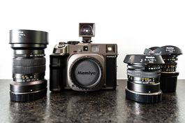 Einmalige Gelegenheit - Mamiya 7 mit 43, 80 & 150 mm 