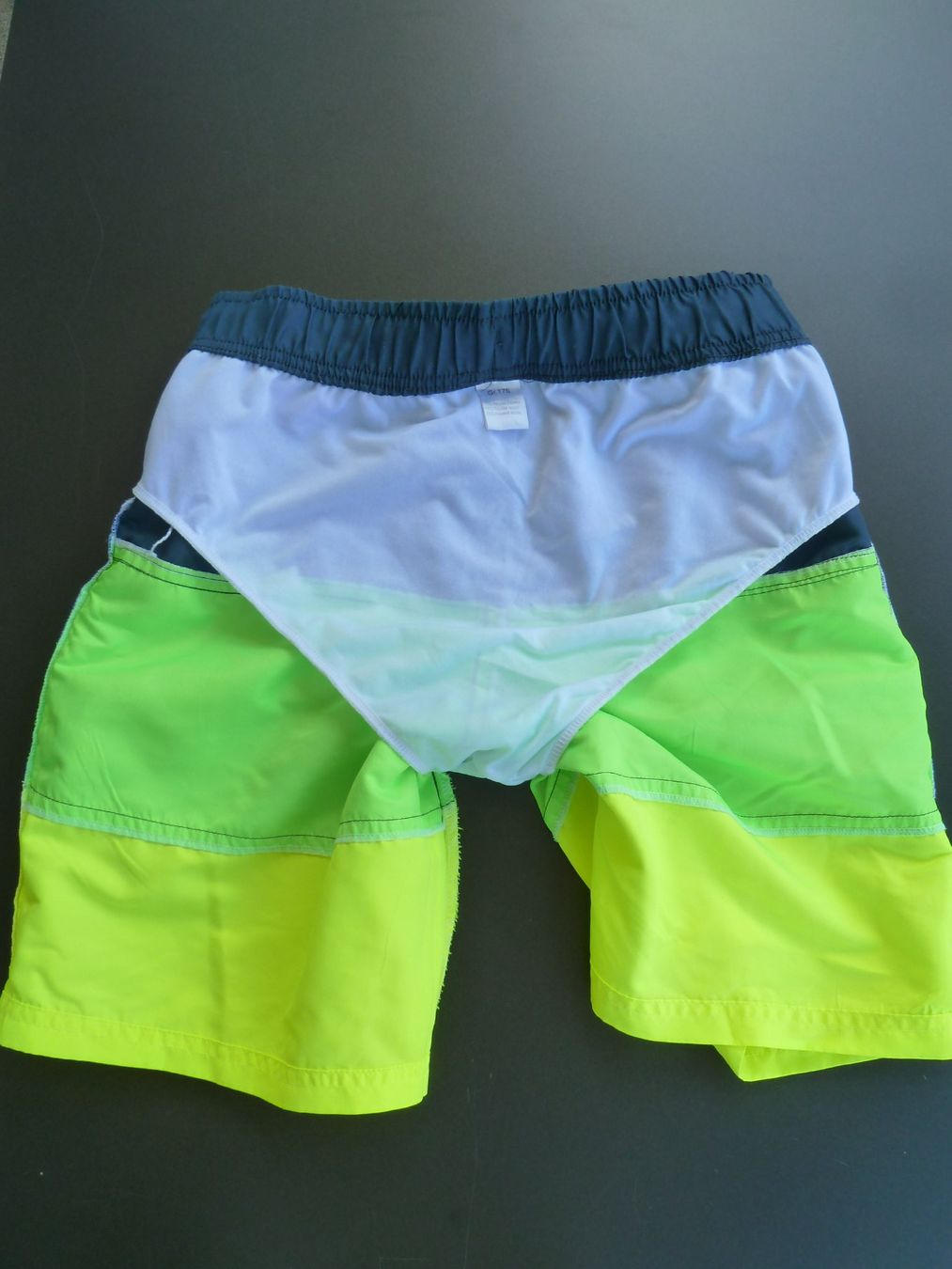 Migros Badehosen: Badehose Extend Grösse 176 – Gebraucht aus Muri b. Bern von Amelie4 2