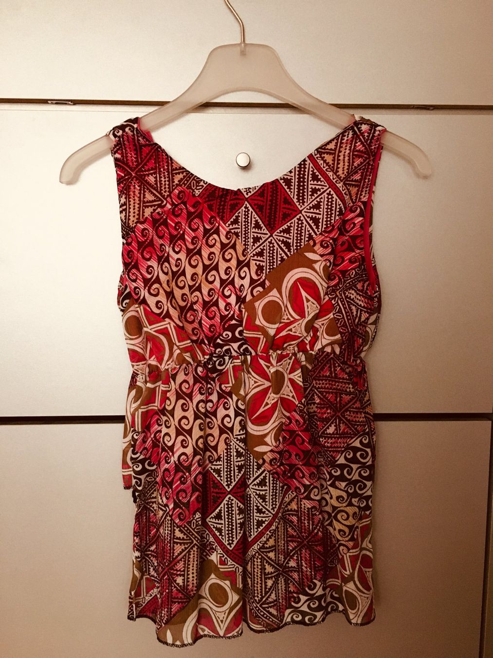 Lotti di vestiti: Top avec veste assortie – Nuovo (secondo la descrizione) da La Tour-de-Peilz venduto da Halltal 3