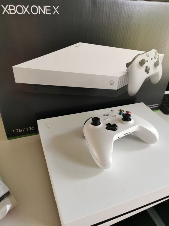 Xbox one X 1TB white Acheter sur Ricardo