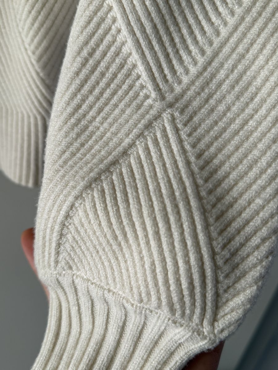 Maje Maglioni & Felpe: Edler Strickpullover mit goldenen Knöpfen, Grösse S – Nuovo (secondo la descrizione) da Bern venduto da Janne.KN 5