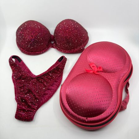 Wettkampf Bikini Grösse S inkl. Hülle (Neupreis Fr. 700.-!)