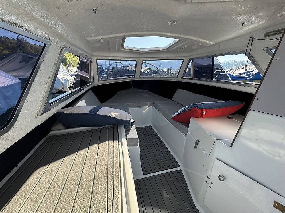 Motorboot Chrisidon Microplus 50PS mit Liegeplatz (Gebraucht) in ...
