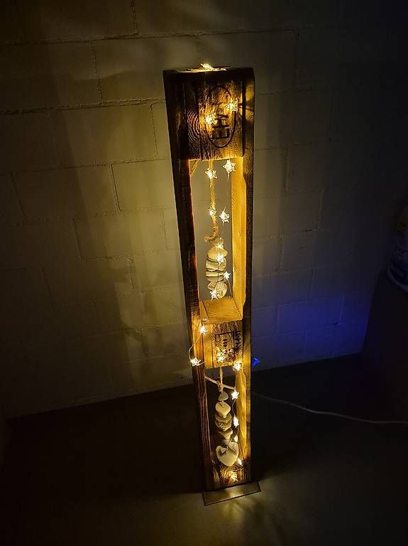 Lampes: Palettensäule mit Beleuchtung  – D'occasion à Unterlunkhofen par cke_jy6f 3