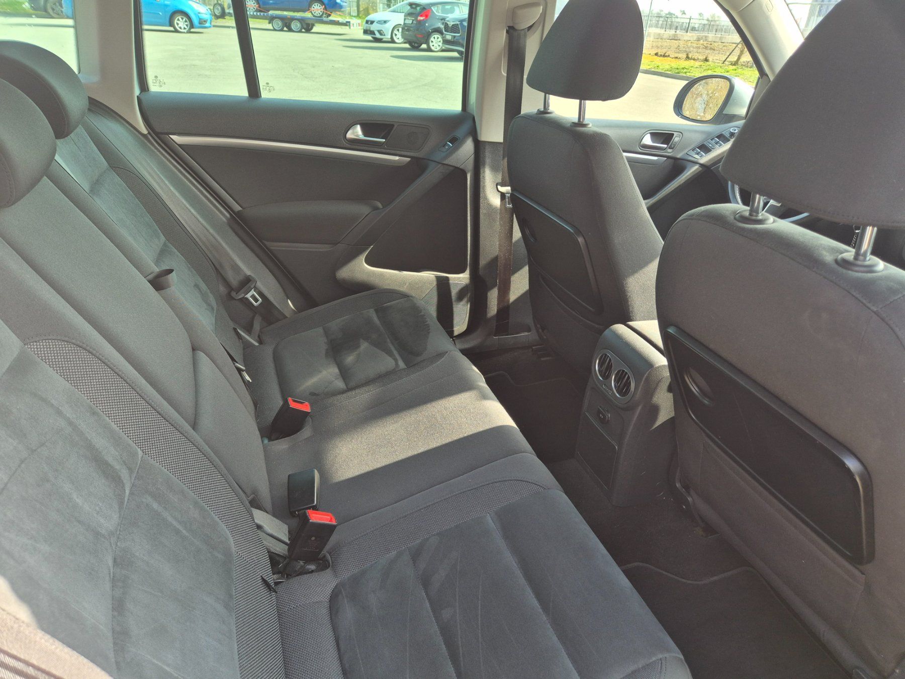 VW Automobili: VW Tiguan 2.0TDI BMT 2011 – Usato da Zuchwil venduto da AdamO. 7