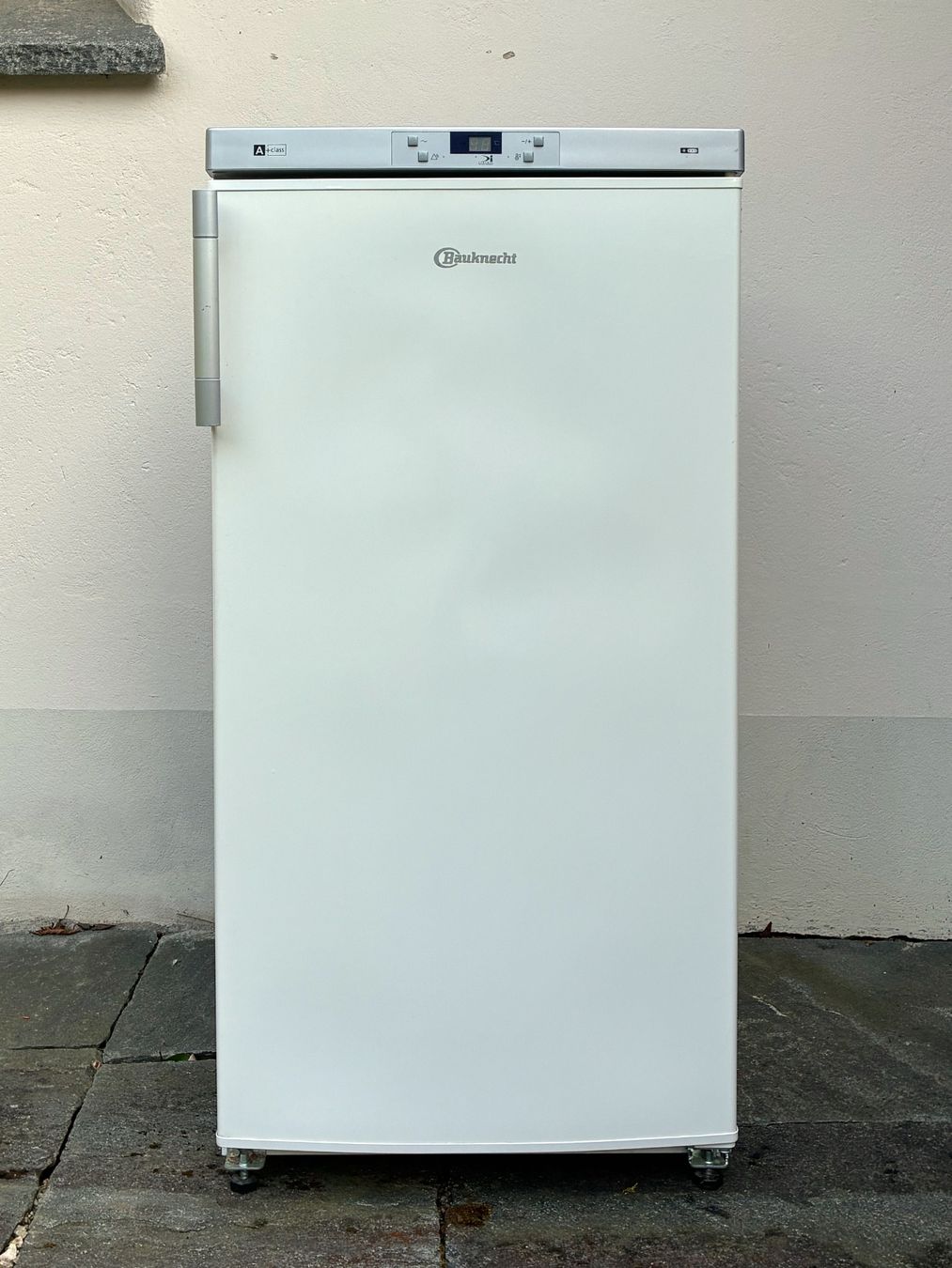 Bauknecht Congelatori: Bauknecht Gefrierschrank Energieklasse A+ – Usato da Winterthur venduto da m_photo 1