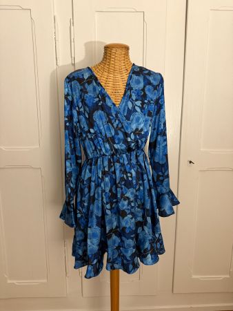 Kleid blau-schwarz geblümt 36
