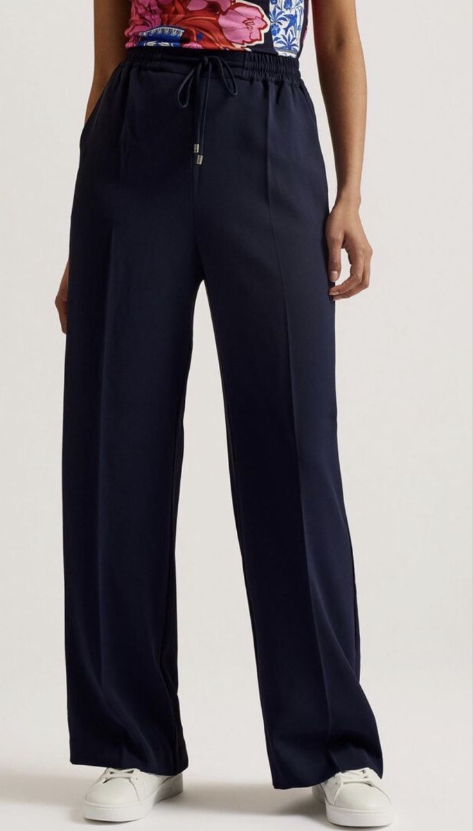 Ted Baker Hosen: Ted Baker Straight Leg Jogger Dunkelblau   – Neu und originalverpackt aus Zürich von di_archive 1