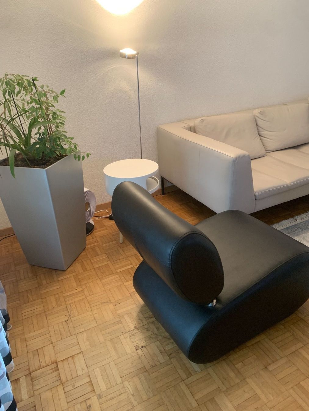 Poltrone: Designer Sessel schwarz Lief Gratis – Usato da Thun venduto da Thuno6 4