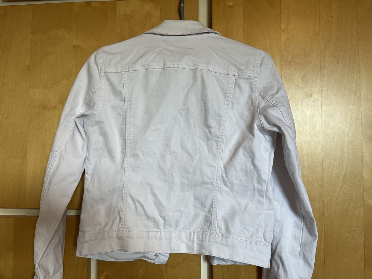Giacche: Weisse Jeansjacke Gr. XS – Usato da Rengg venduto da malika3 1