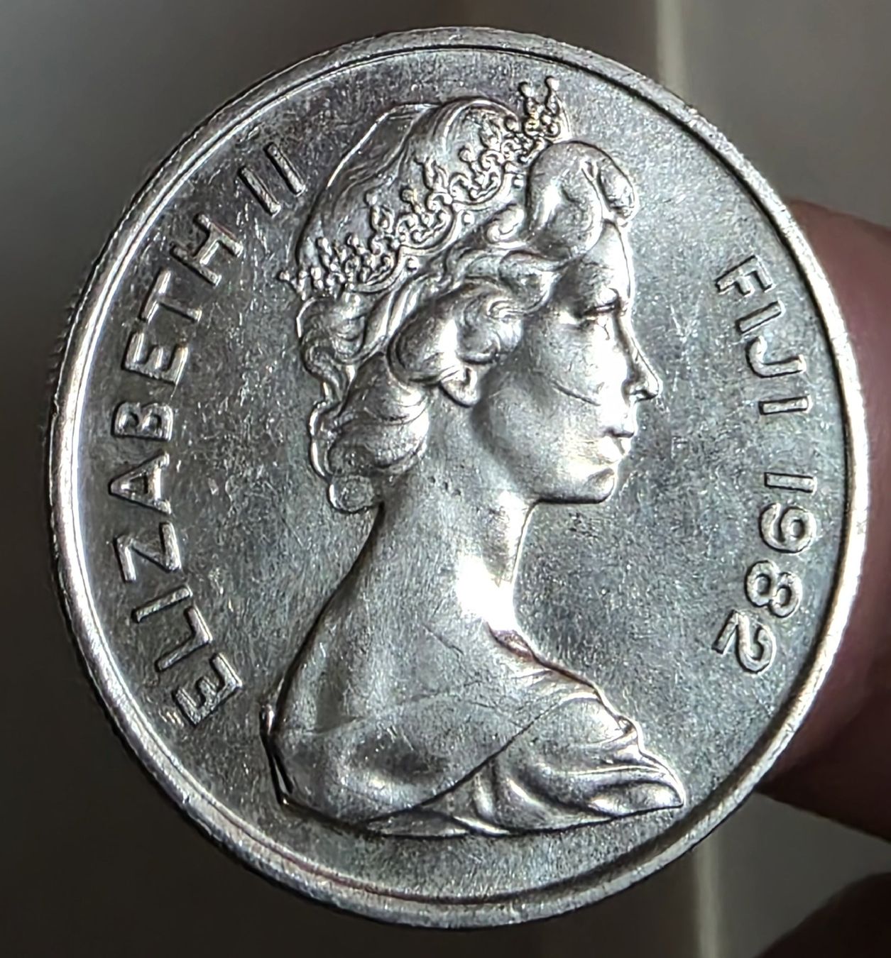 Tutti le monete: FIDSCHI 10 CENTS 1982 – Nuovo (secondo la descrizione) da winterthur venduto da CoinPassion 1
