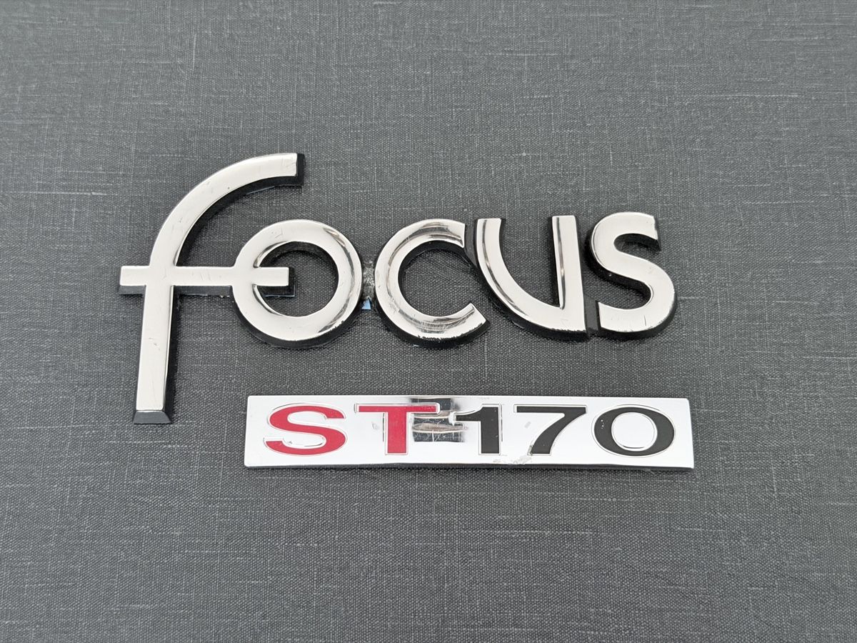 Ford Insegne: Ford Focus ST170 Abzeichen  – Usato da Regensdorf venduto da scheissspiel
