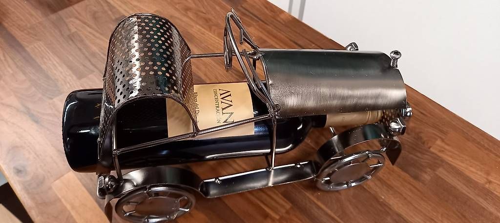 Etagères & Armoires à vins: Weinflaschenhalter Vintage Auto Oldtimer – Neuf avec emballage d'origine à Salez par EMERCARO