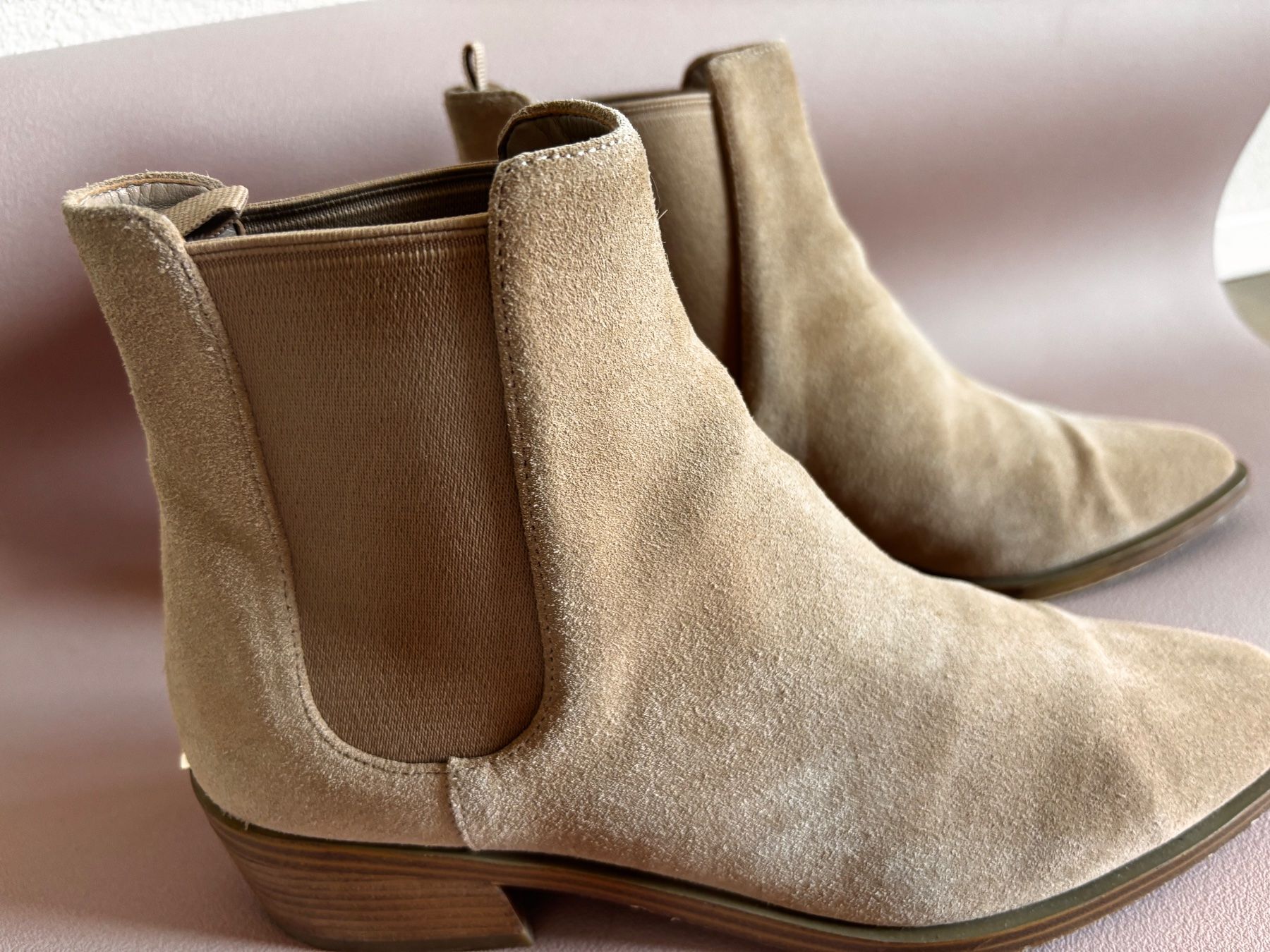 Marc Jacobs Scarpe da donna: Bottes Chelsea Marc Jacobs – Usato da Winkel venduto da ninie_zh 1