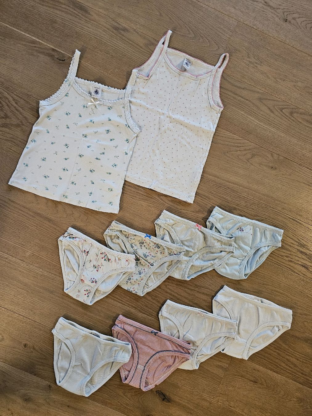 Petit Bateau Biancheria intima: Petit Bateau Set Unterwäsche 116 – Usato da Buch am Irchel venduto da Potzblitz2